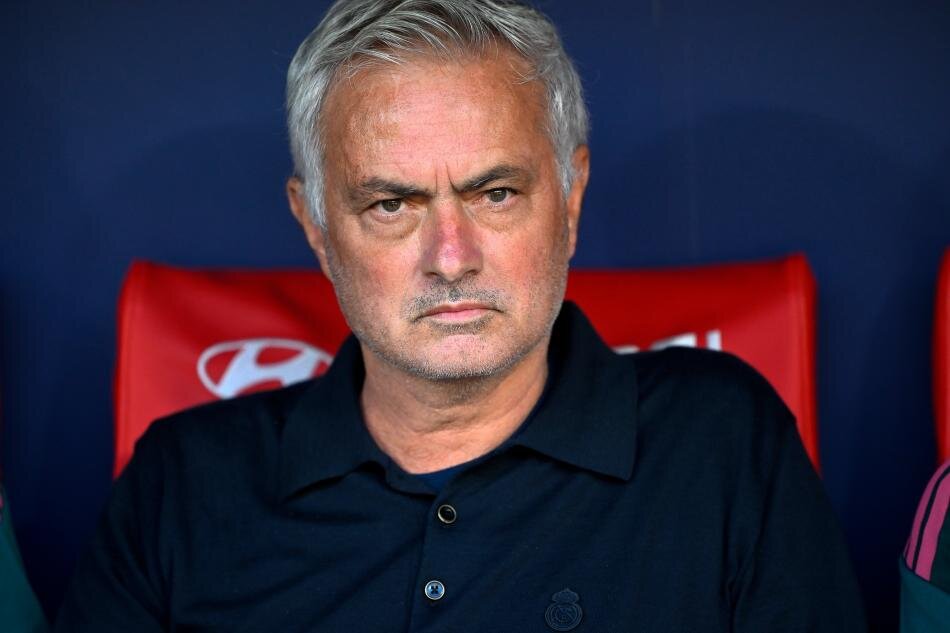 MOURINHO �STED� AMA...