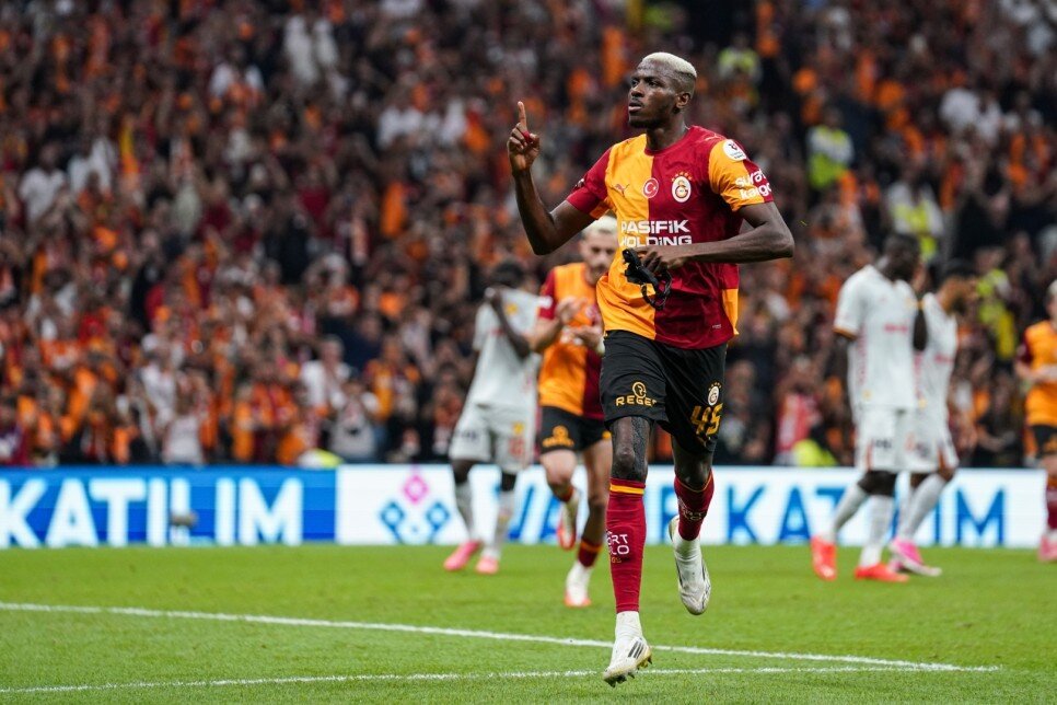 OKAN BURUK'A �LETT�