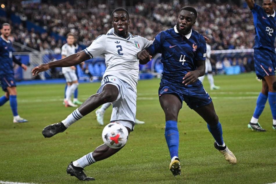 7 MA�TA 1 GOL