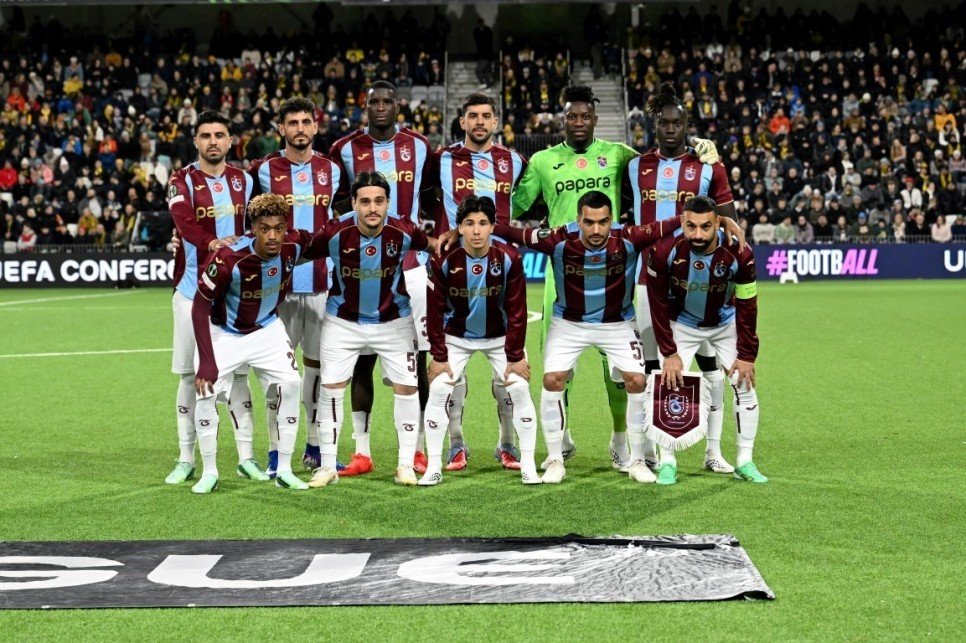 YAZARLARDAN TRABZONSPOR YORUMLARI