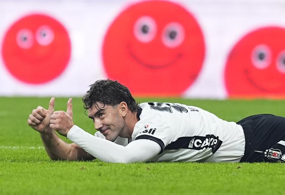EN B�Y�K KOZ: VLAHOVIC