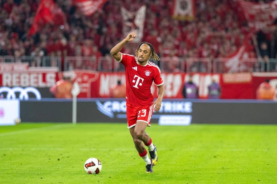 BAYERN �LE S�ZLE�MES�