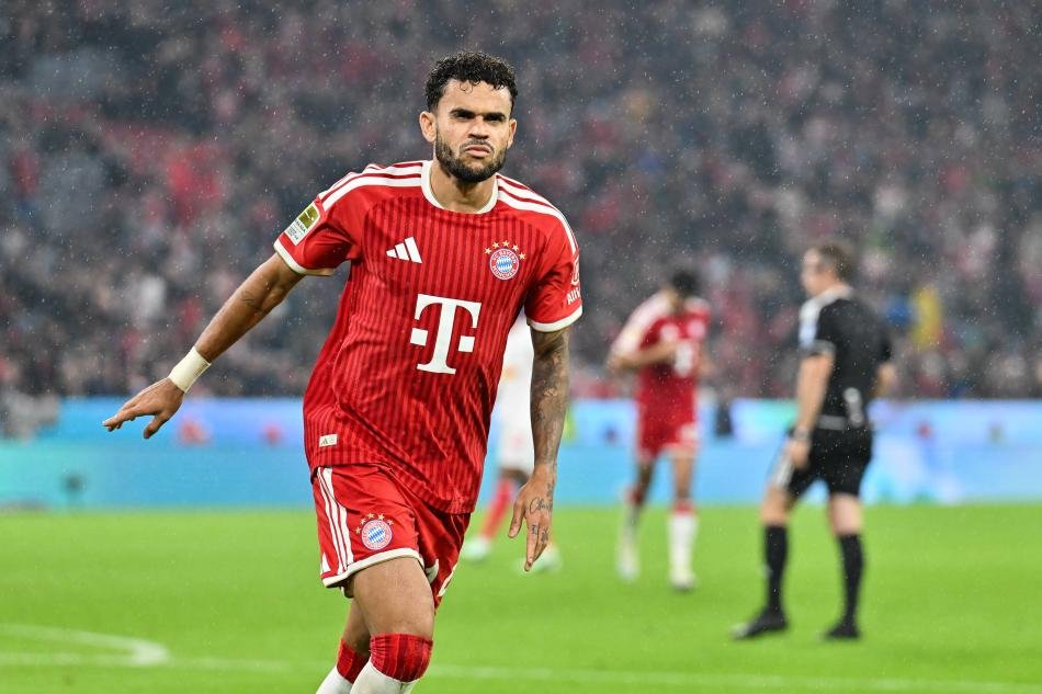 BAYERN MUNIH / Y�ZDE 85