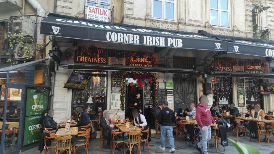 Corner Irish Pub Asmal� � Beyo�lu (Puan: 4,8/5)