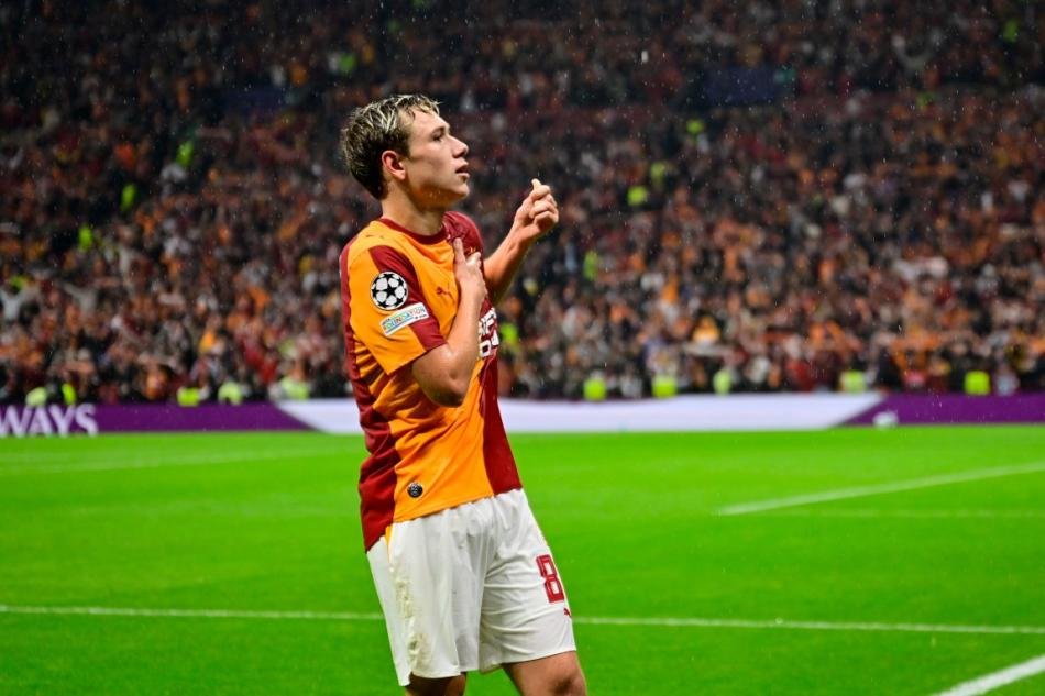 LIVERPOOL GEL�YOR