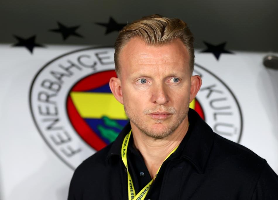 DIRK KUYT'TAN A�IKLAMALAR