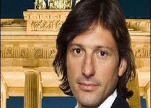 Milan'da Leonardo bıraktı