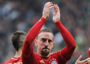 Ribery'den Robben'e yumruk jesti!