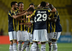 Fenerbahe, iki frikik golyle kazand.