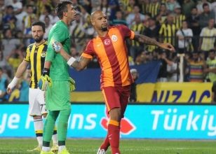 Melo ve Muslera, Volkan iin uyard