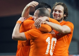 Hollanda'da gol sevinci...