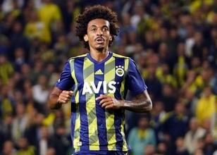 Fenerbah�e'de Luiz Gustavo �nce toplar� sonra kalpleri �ald�