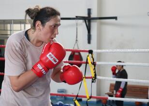 Milli boksör Elif Güneri: “Hedefim, dünya şampiyonu olmak” Milli boksör Elif Güneri: “Hedefim, dünya şampiyonu olmak”