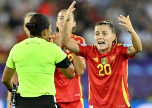 İspanya adını finale yazdırdı!