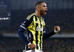 Fenerbahçe'de En Nesyri seriye bağladı!