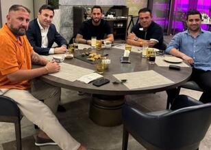 Hakan Çalhanoğlu'ndan Dinçer Azaphan'a taziye ziyareti