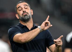 Arda Turan, Beşiktaş'a karşı ilk galibiyetini aldı
