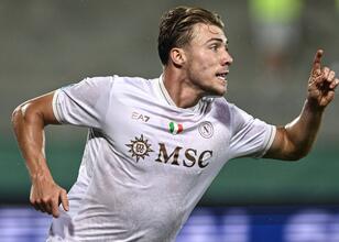 Hojlund'dan Napoli'ye golle merhaba!