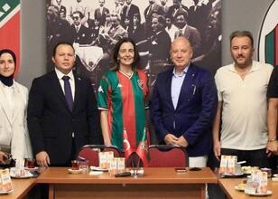 Karşıyaka'ya Arjantin'den özel ziyaretçi