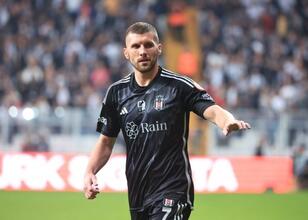 Rebic'i Hajduk'a ikna eden faktör