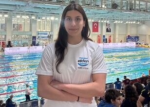 Milli yüzücü Meriç Uygun'dan Türkiye şampiyonluğu
