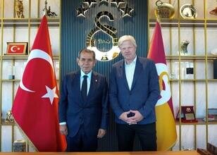 Oliver Kahn ve Dursun Özbek bir araya geldi