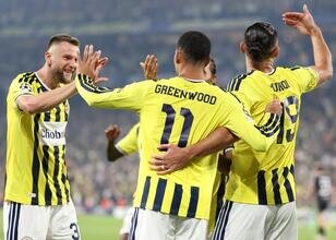 Fenerbahçe'nin Lyon Maçı Fransa Basınında Geniş Yankı Buldu!
