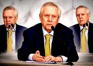 Aziz Yıldırım: 