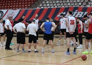 Gaziantep Basketbol'un hedefi yeniden liderlik koltuğu