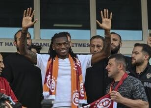 Rafael Leao böyle bir yıldız!