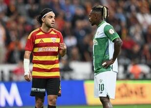 Bursaspor, Kayserispor deplasmanından 2-1 galibiyetle zirveye ortak oldu