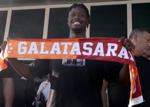 Galatasaray, El Chadaille Bitshiabu'yu TFF'ye bildirdi