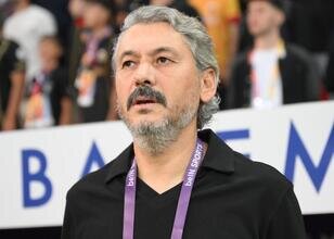 Kayserispor İstanbulspor'u 4-0 yenip liderliğe çıktı