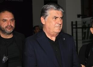 Beşiktaş'ta Adalı imzaları topladı! Kulüpten açıklama