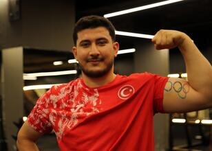 Milli para sporcu Ocakoğlu, büyüklerde dünya şampiyonluğu peşinde