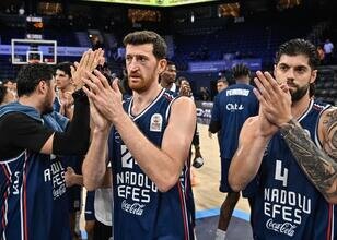 CANLI: Anadolu Efes - Real Madrid