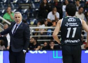 Yukatel Denizli Basket Başantrenörü Zafer Aktaş: "Galibiyet değerli"