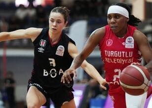 Beşiktaş BOA, Turgutlu Belediyespor'u farklı mağlup etti