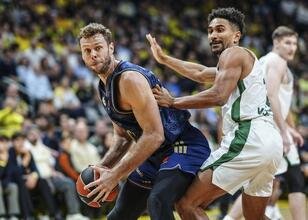 CANLI: Fenerbahçe Tarfin - Olympiakos