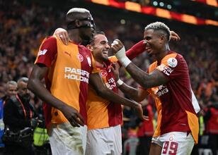 Derbide Osimhen farkı: Galatasaray zirveyi bırakmadı!