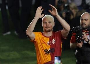 Victor Nelsson'dan Galatasaray'a veda!