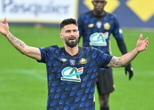 Lille'de Olivier Giroud ile devam kararı