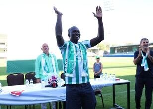 Bodrum FK'da Vincent Aboubakar'a coşkulu imza töreni