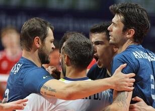 Fenerbahçe, Alanya Belediyespor'a set vermeden kazandı