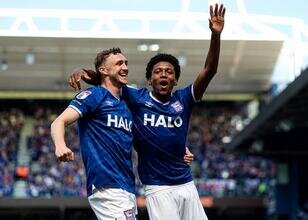 Ipswich Town, Premier Lig'e yükseldi!