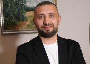 Latif Ersoy: "Ayağımızı yorganımıza göre uzatıyoruz"