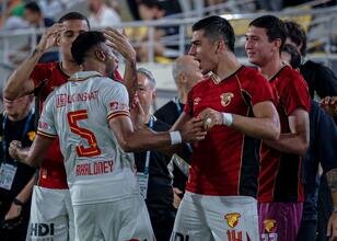 Göztepe savunmada başka hücumda başka