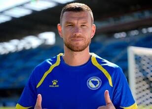 Edin Dzeko, Bosna Hersek formasına veda edecek!