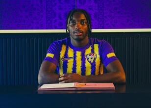 Eyüpspor, Nijeryalı santrfor Ahmed Abdullahi'yi transfer etti