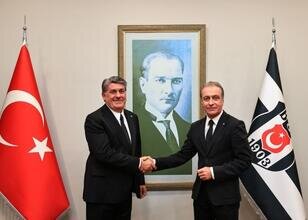 Önder Özen'den Vlahovic ve transfer açıklaması